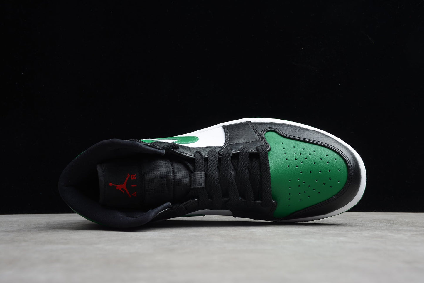 NIKE AIR JORDAN 1 MID "PINE GREEN"