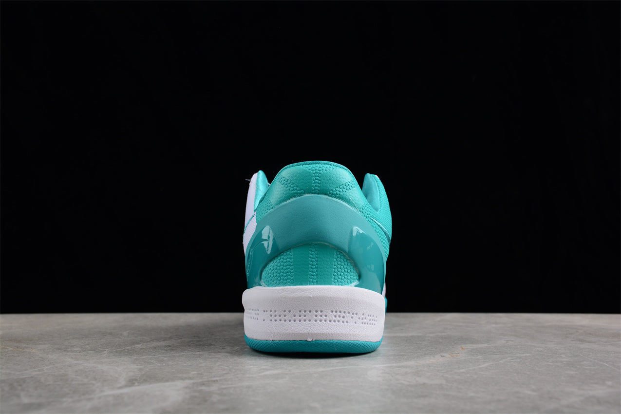 Nike Kobe 8 Protro “Radiant Emerald”