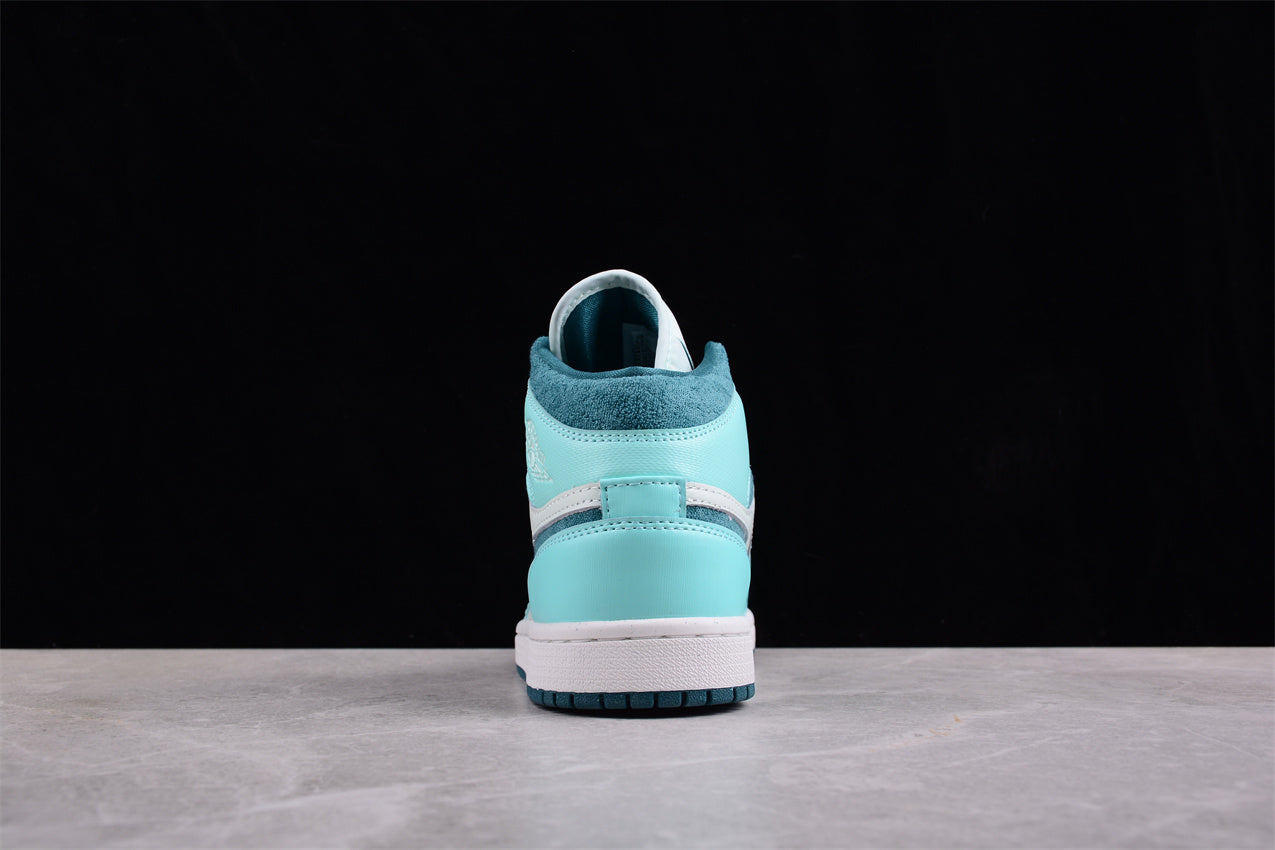 Air Jordan 1 Mid SE "Bleached Turquoise"