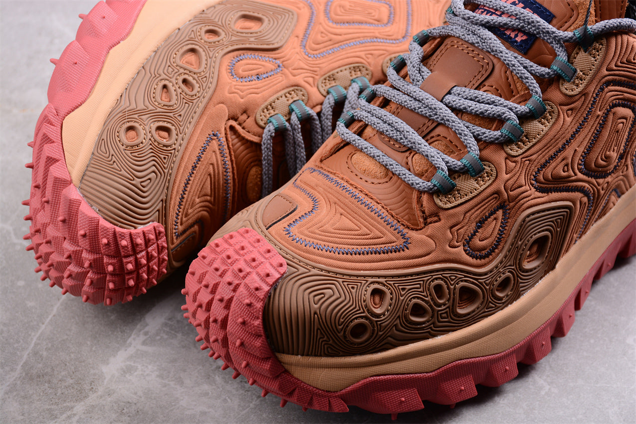 Moncler Genius Trailgrip Grain Salehe Bembury "Orange"