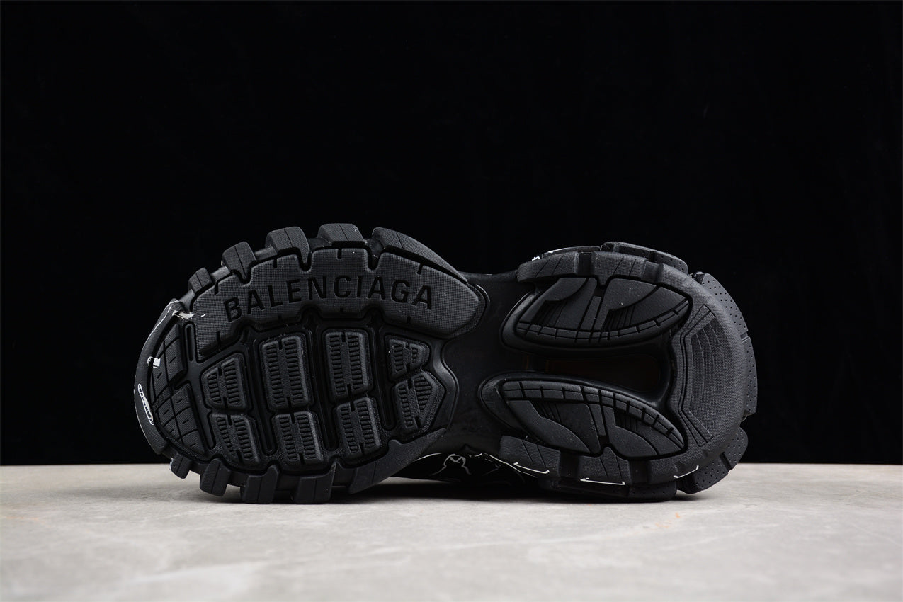 Balenciaga Track Sketch-Print Panelled Sneaker