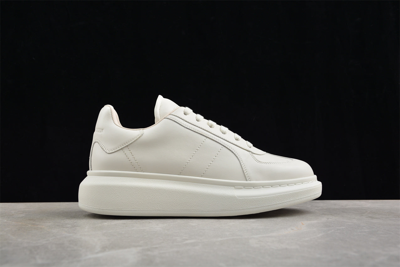 Alexander McQueen Oversized Leather Sneakers in White