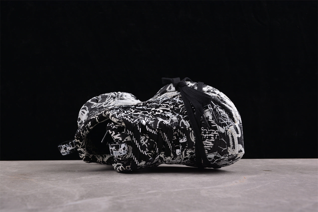 Balenciaga 3XL Graffiti Black