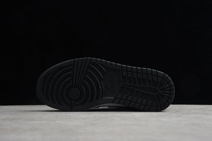 Nike Air Jordan 1 Mid SE Lightbulb Sneakers
