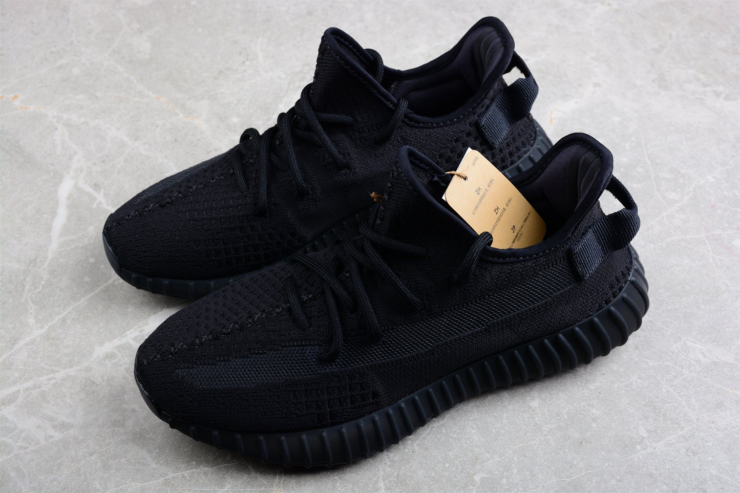Adidas Yeezy Boost 350 V2 Onyx Sneakers