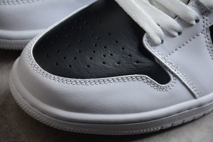 Nike Air Jordan 1 Low Panda Sneakers