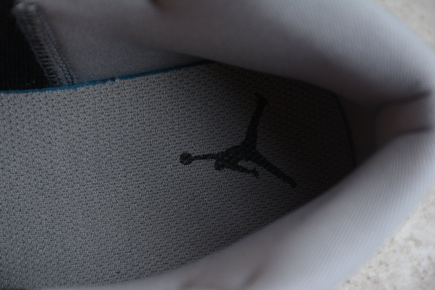 Nike Air Jordan 1 Mid Black/Particle Grey/White