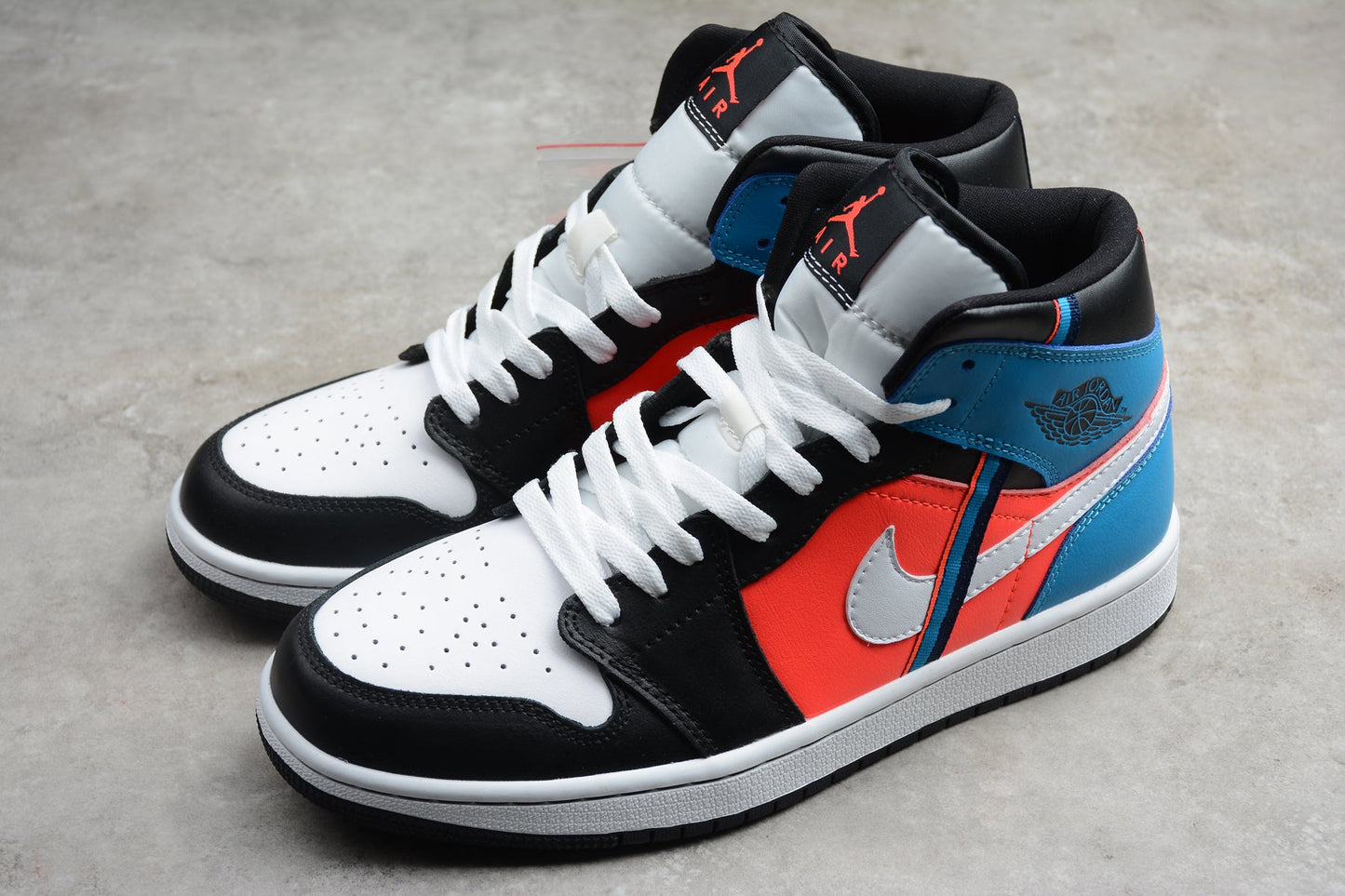 Air Jordan 1 Mid “Game Time”