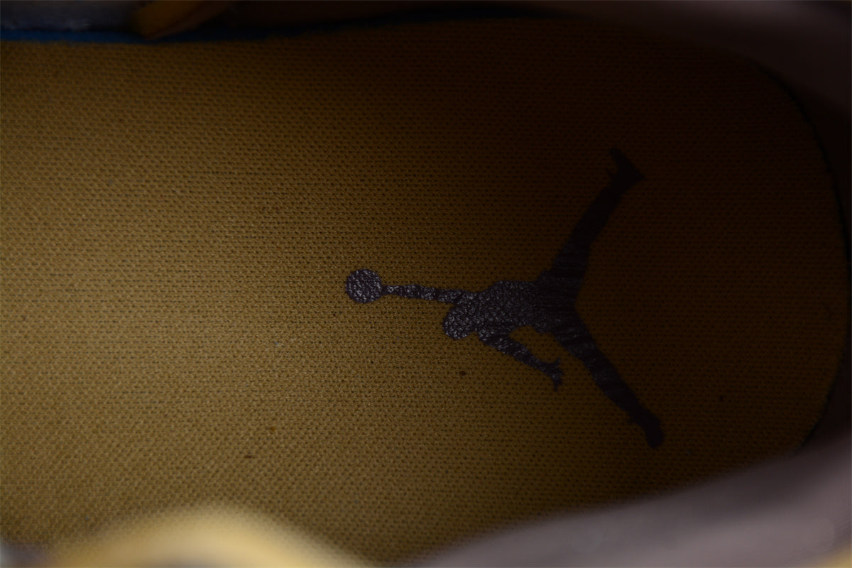 Air Jordan 1 Mid "Craft Sail"