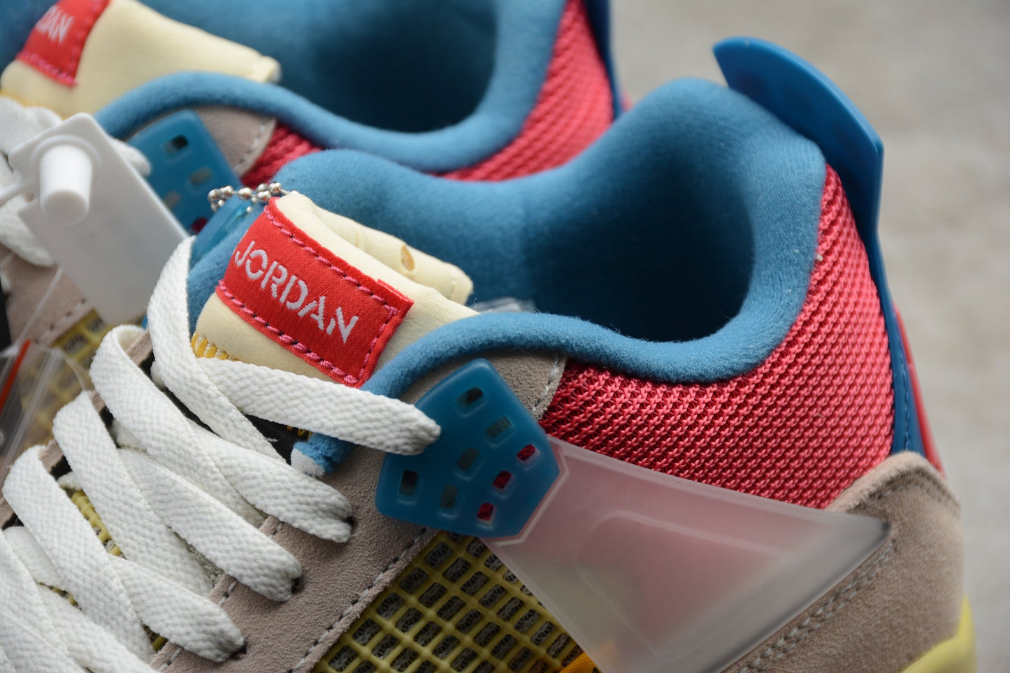 Union LA x Air Jordan 4 “Guava Ice”