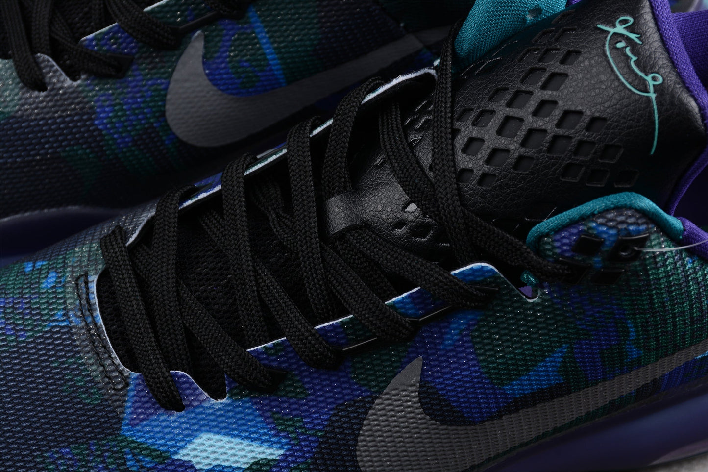 Nike Kobe 10 "Peach Jam"