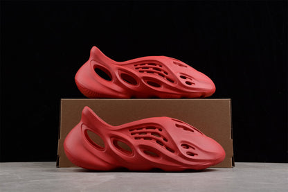 Yeezy Foam Runner Vermilion