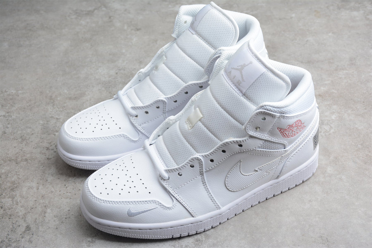 Air Jordan 1 Mid "Euro Tour"