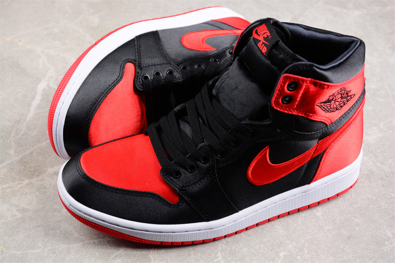 Air Jordan 1 High OG 'Satin Bred'