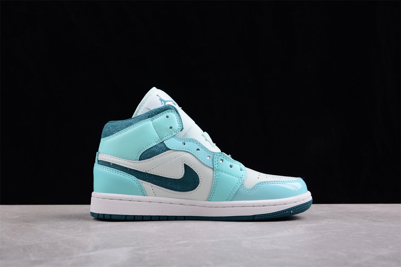 Air Jordan 1 Mid SE "Bleached Turquoise"