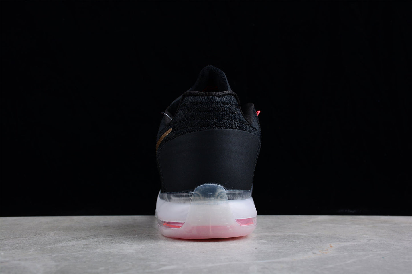 Nike Kobe 10 Elite "Rose Gold"