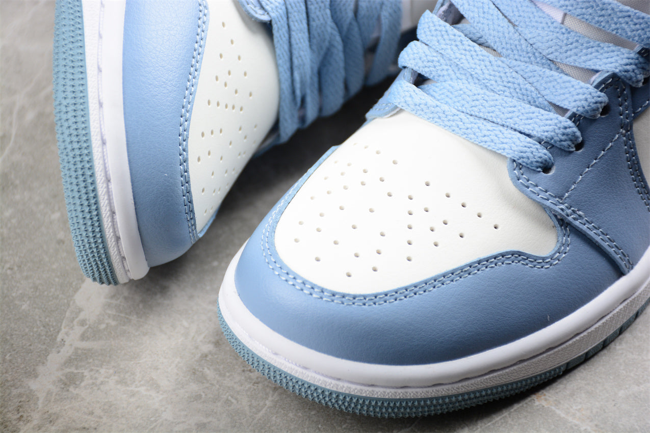 Nike Air Jordan 1 Mid "Diffused Blue"