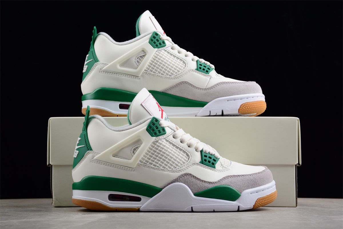 Nike SB x Air Jordan 4 "Pine Green"