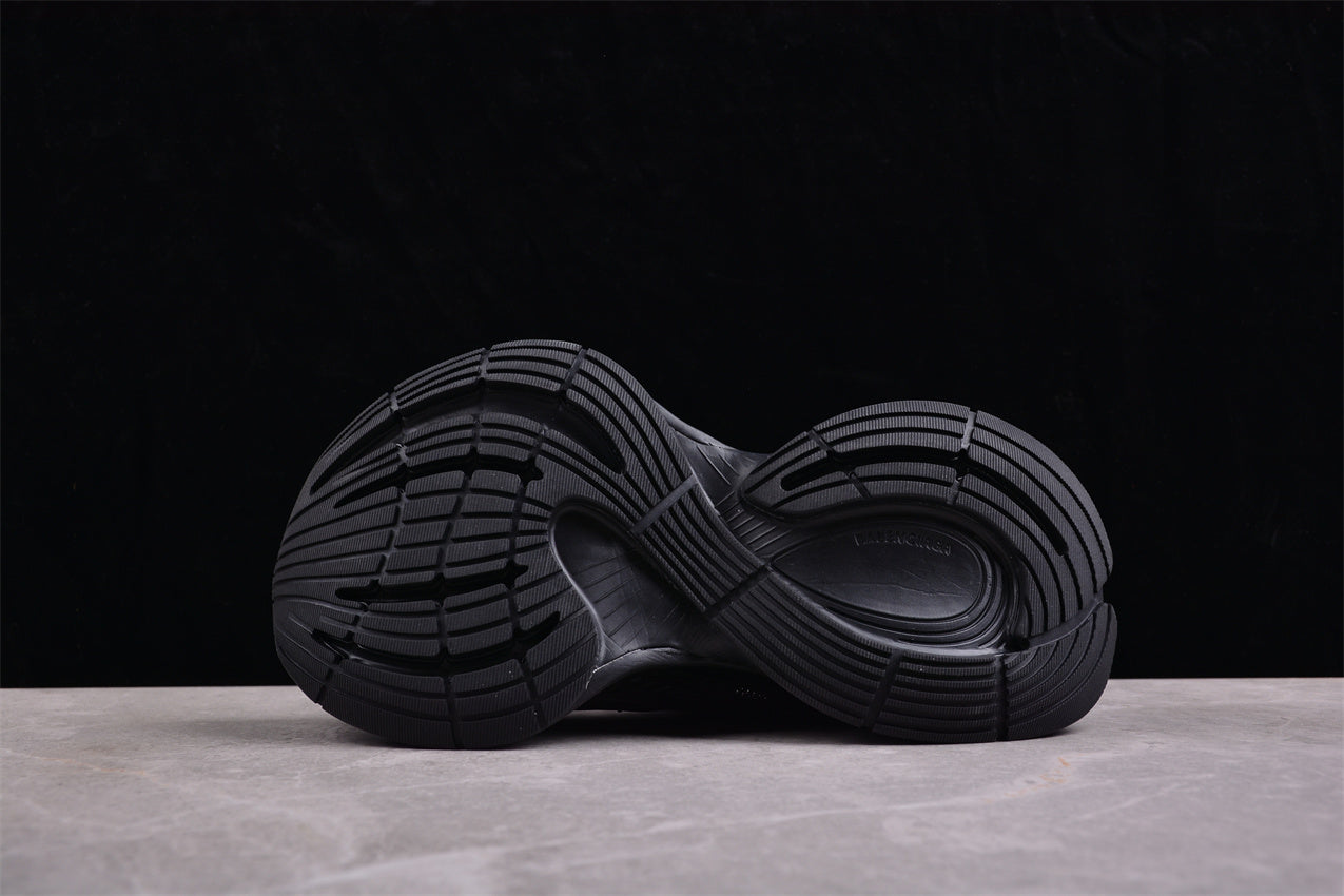 Balenciaga Circuit Black Sneakers