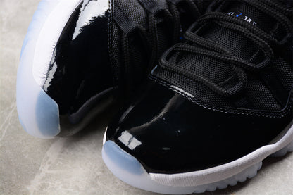 Air Jordan 11 Low Space Jam Sneakers