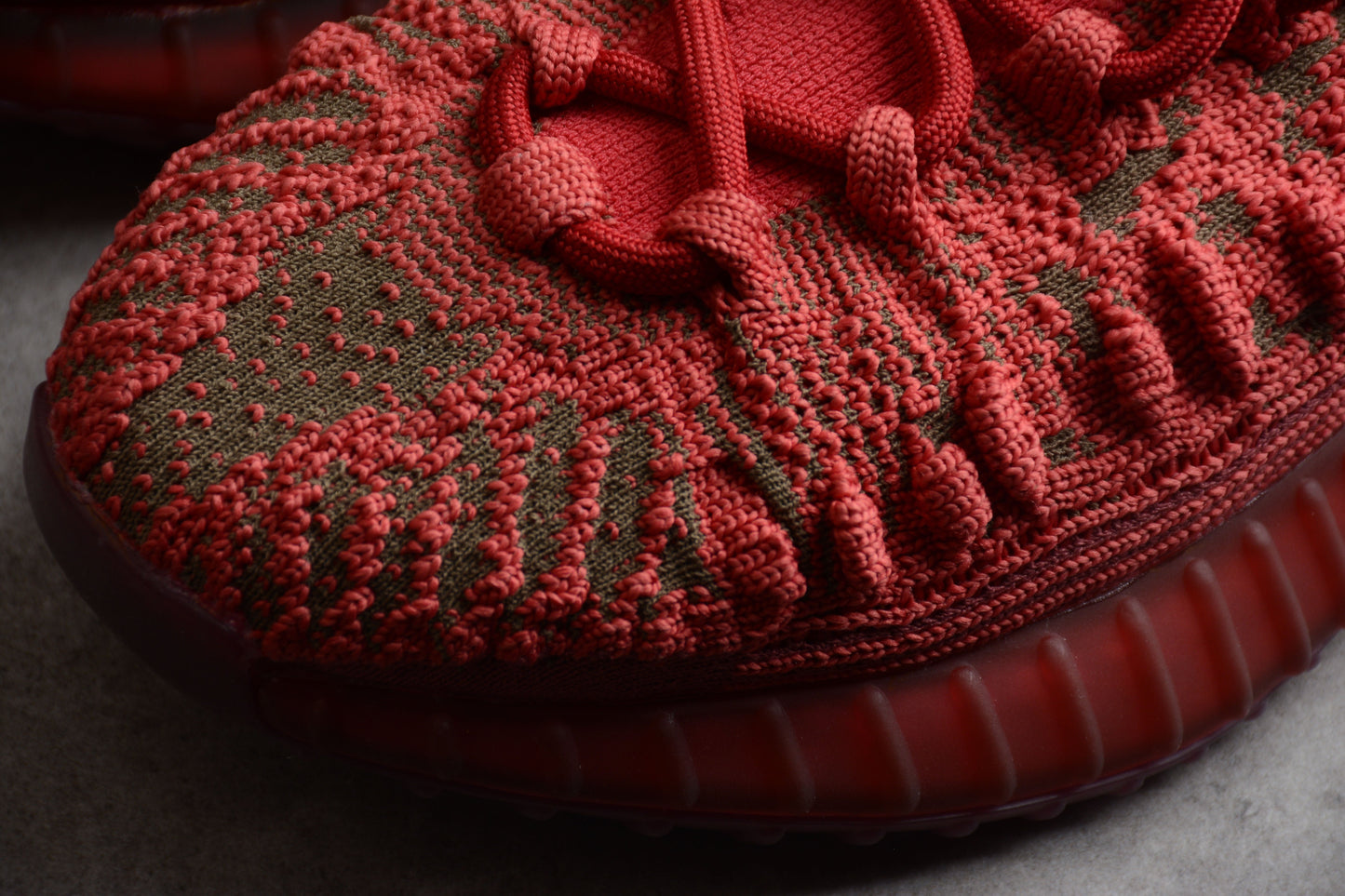 Adidas Yeezy Boost 350 V2 CMPCT Slate Red Sneakers
