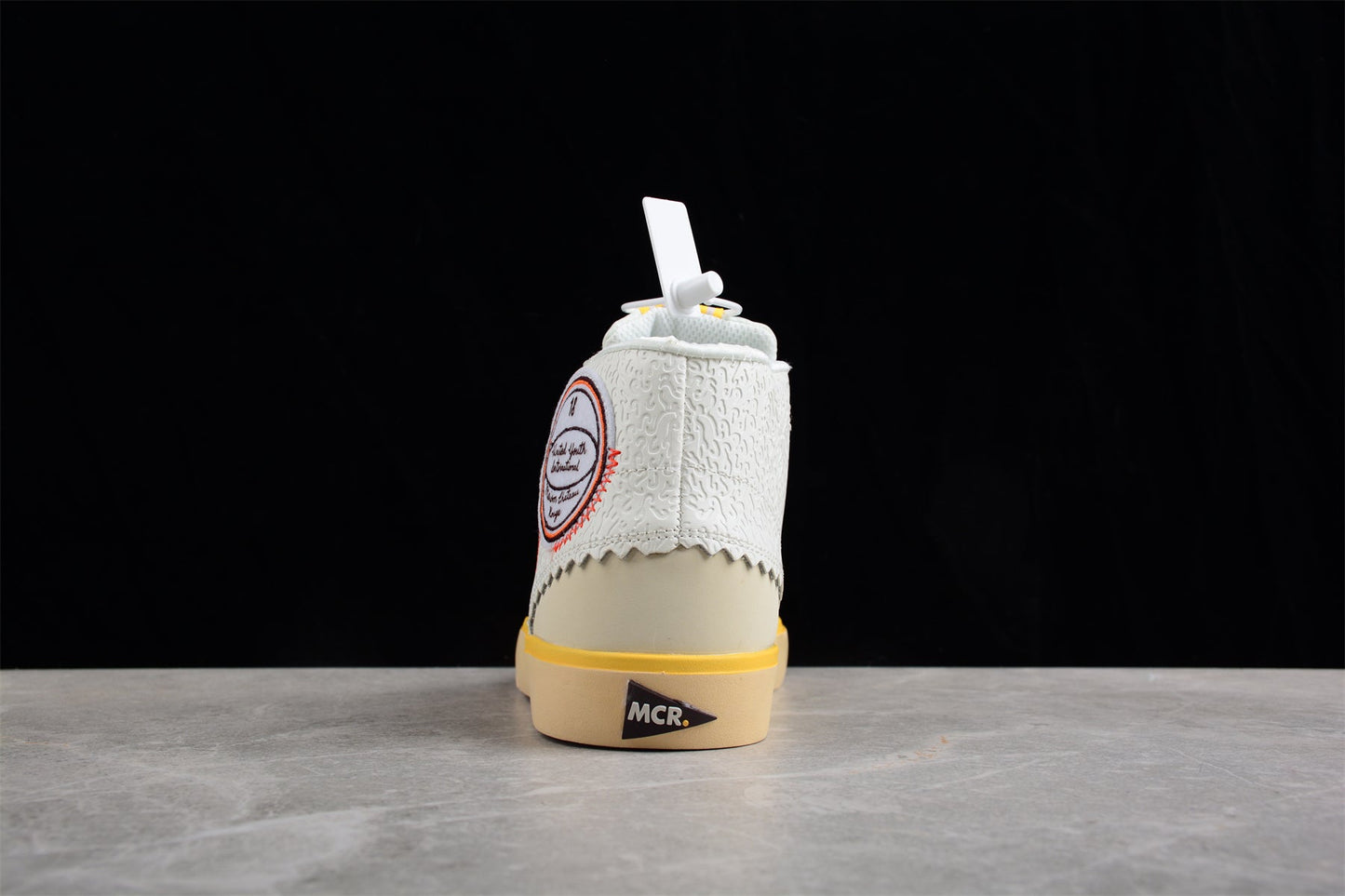 Nike Air Jordan Series Mid SP x Maison Château Rouge
