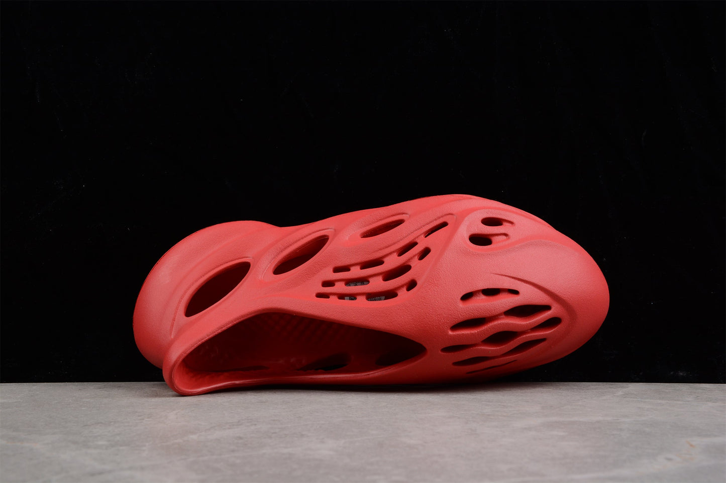 Yeezy Foam Runner Vermilion