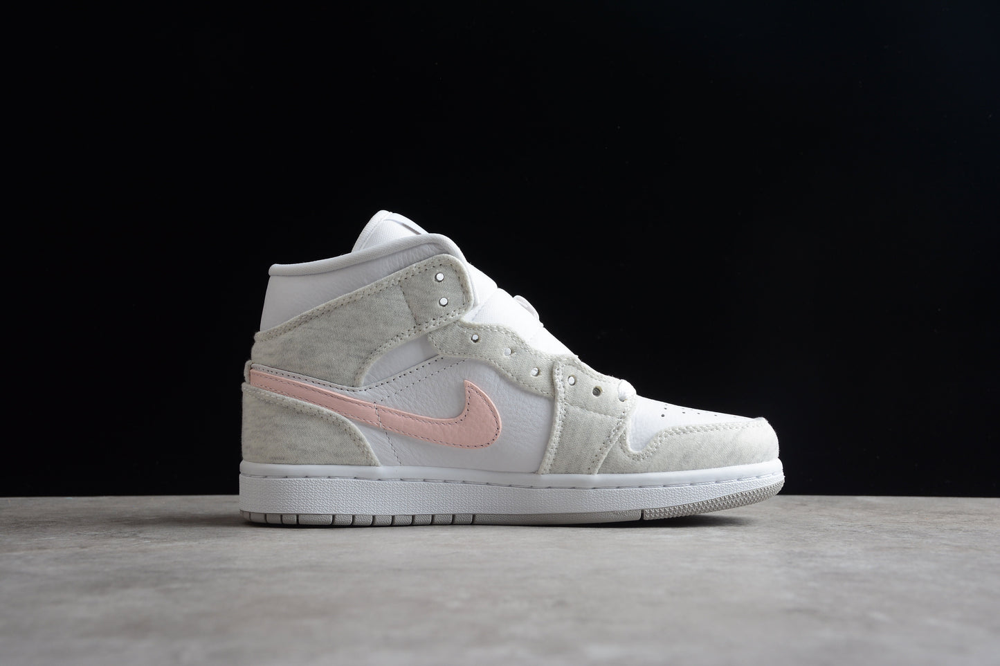 Air Jordan 1 Mid SE "Light Iron Ore"