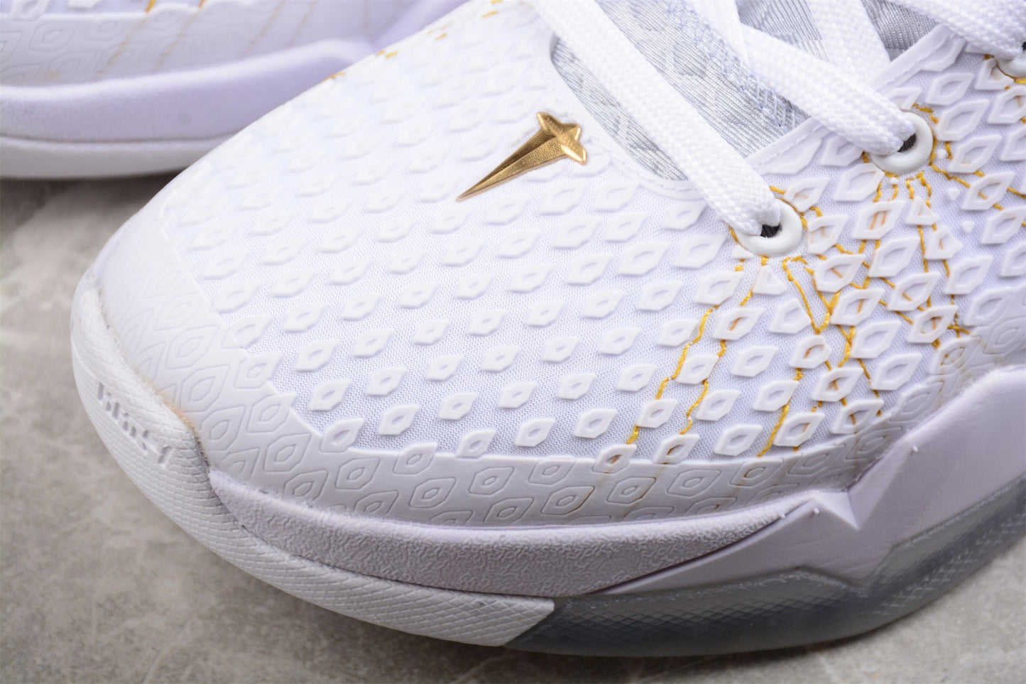Nike Zoom Kobe 7 “Home”
