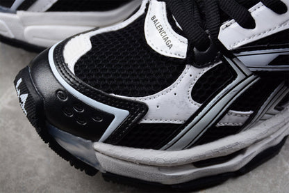 Balenciaga Runner Hightop Black White Sneakers