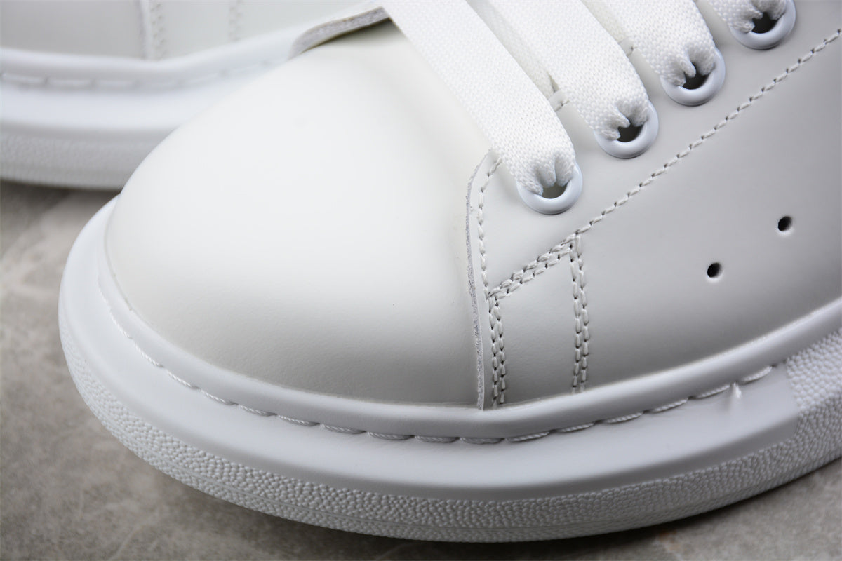 Alexander McQueen Oversized Sneaker in White/Beige