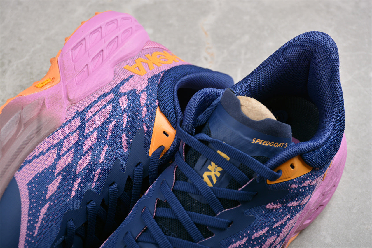 HOKA ONE ONE Speedgoat 5