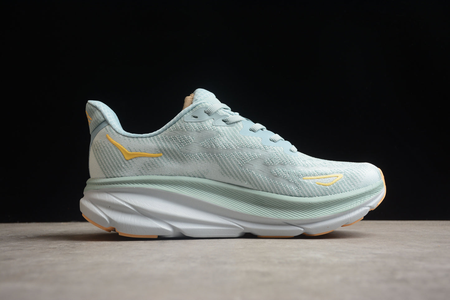 Hoka One One Clifton 9 Light Blue