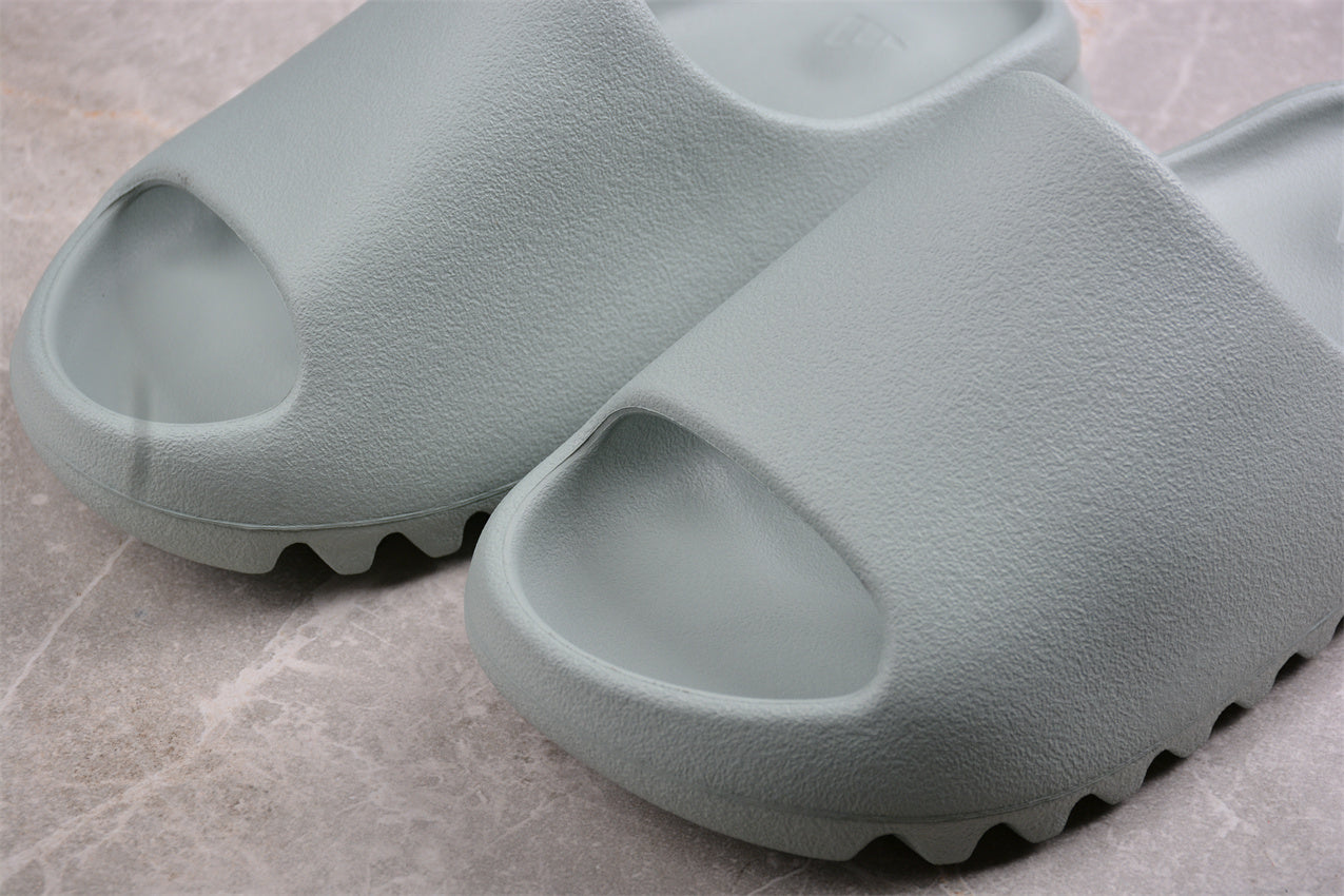 Yeezy Slide Resin