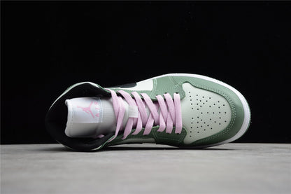 Nike Air Jordan 1 Mid SE Dutch Green Sneakers