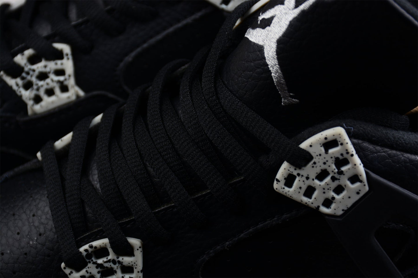 Air Jordan 4 Retro GS "Oreo"