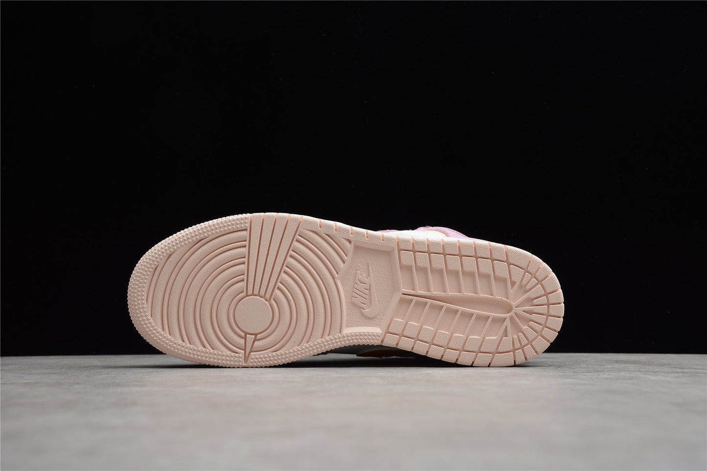 Air Jordan 1 Mid SE GS 'Arctic Pink'