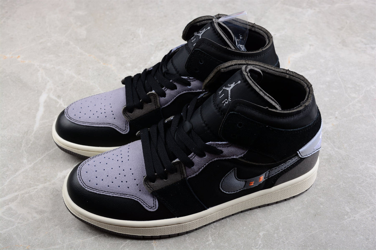 Air Jordan 1 Mid "Inside Out"