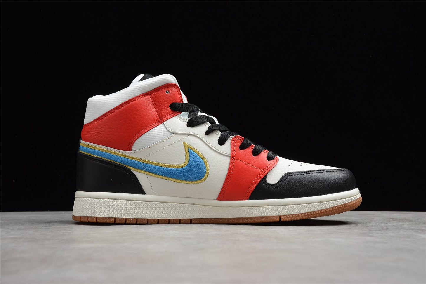 Nike Jordan 1 Mid "Let(Her)Man"