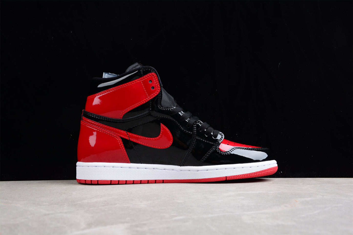 Air Jordan 1 High OG “Bred Patent”