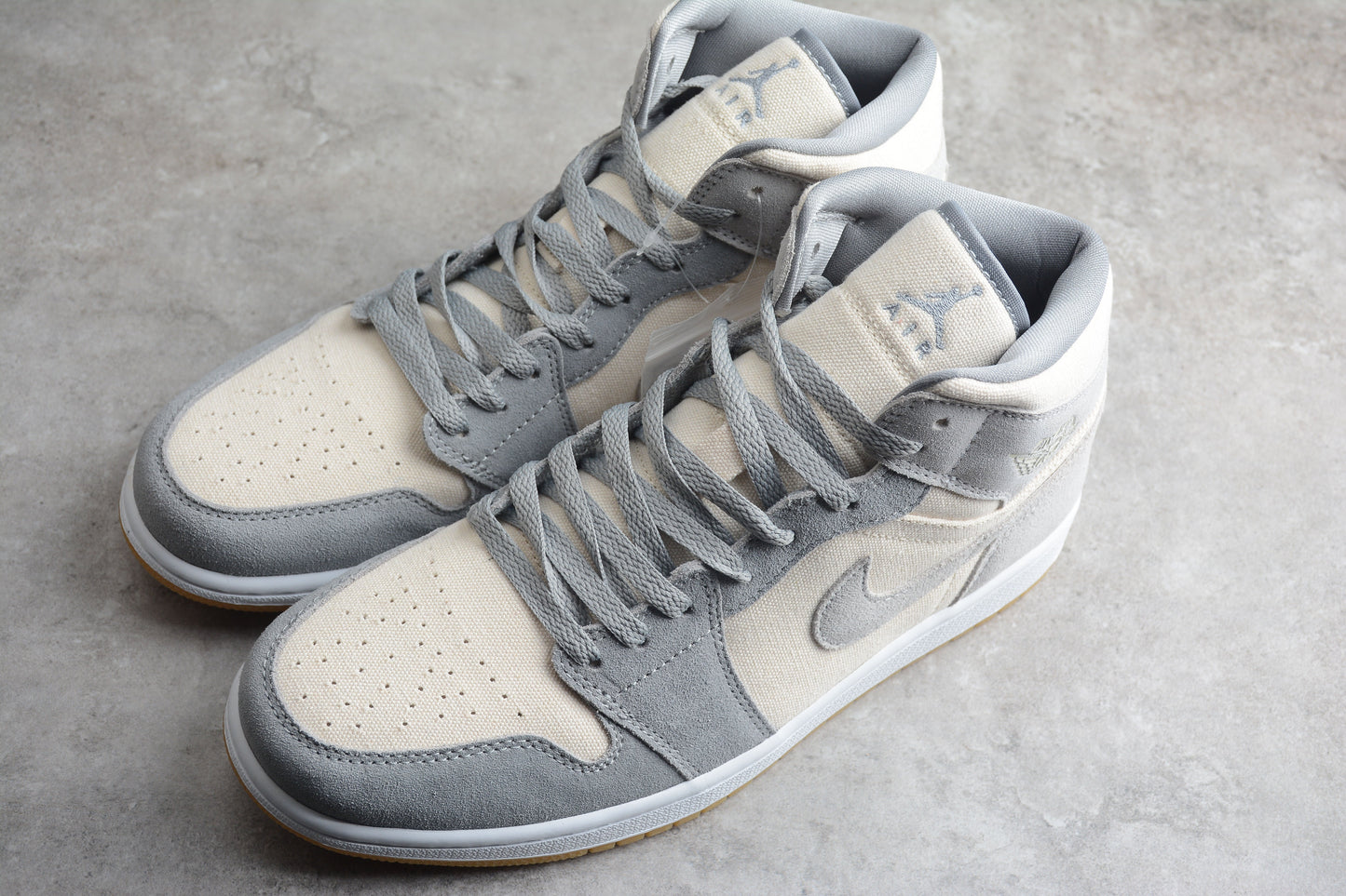 Nike Air Jordan 1 Mid SE ‘Coconut Milk’ Particle Grey