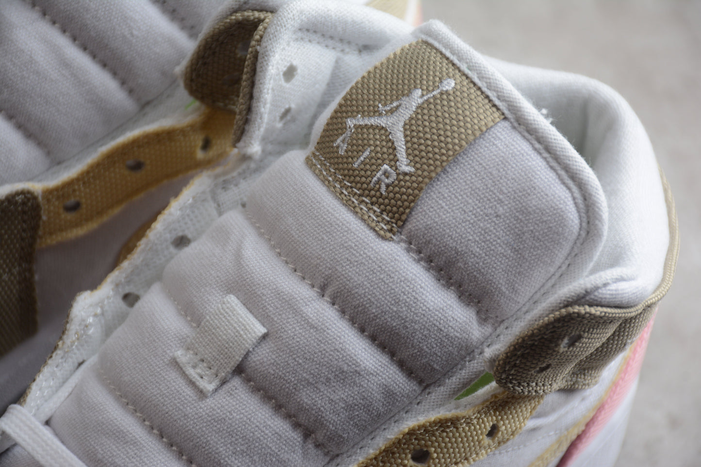 Nike Air Jordan 1 Mid SE White/Vivid Green
