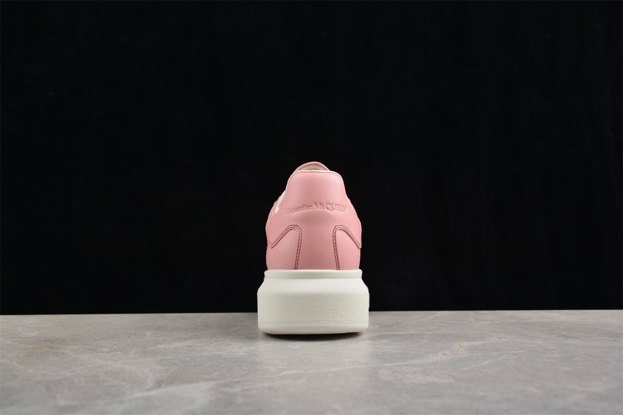 Alexander McQueen Oversized Sneakers in Pink