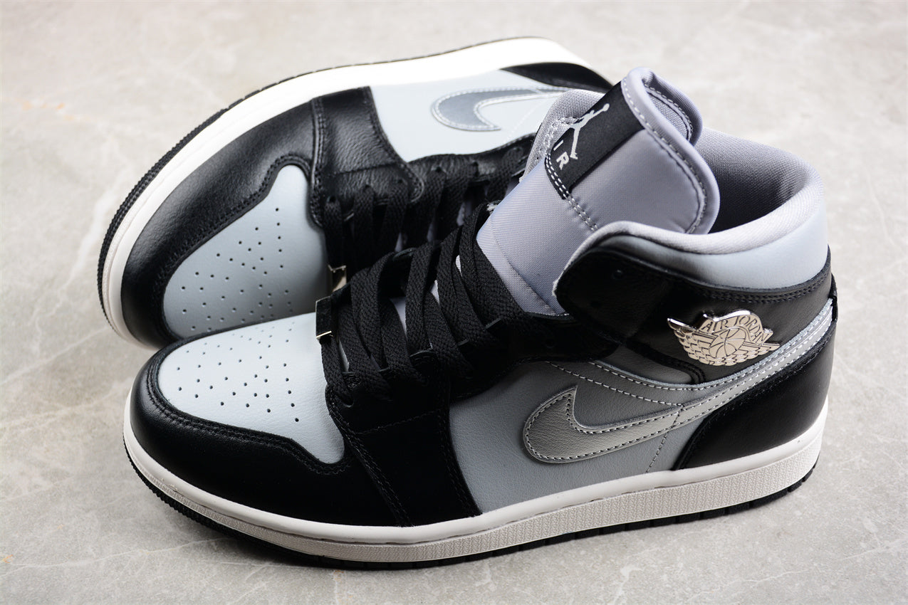 Air Jordan 1 Mid SE "Black Chrome"