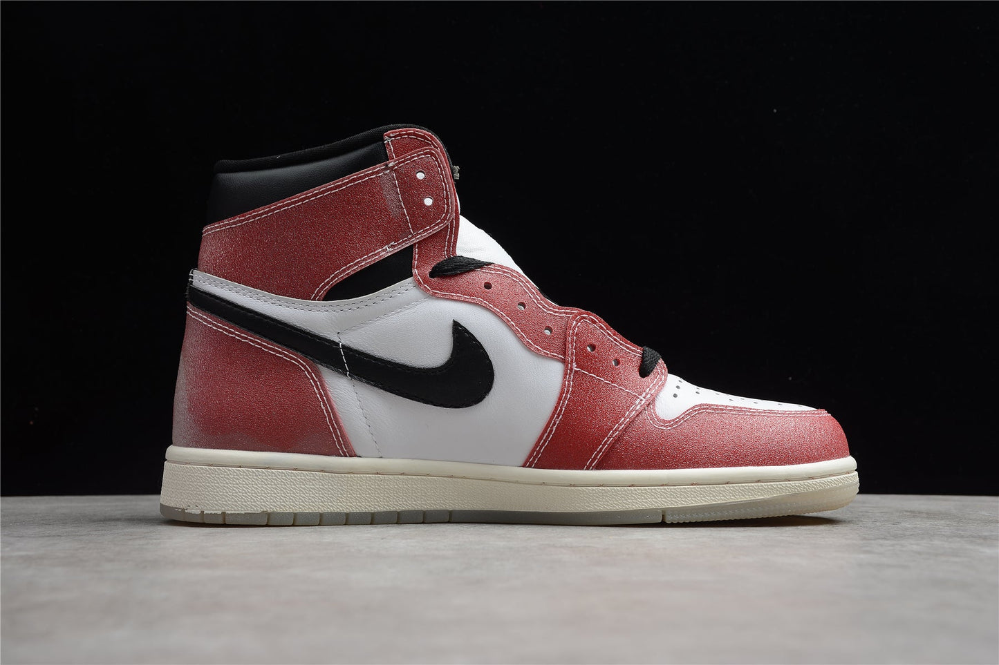 Jordan 1 Retro High OG SP x Trophy Room “Chicago”