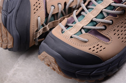 Hoka One One Tor Ultra Low Bodega