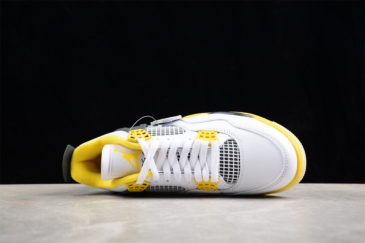 Air Jordan 4 Retro "Vivid Sulfur"
