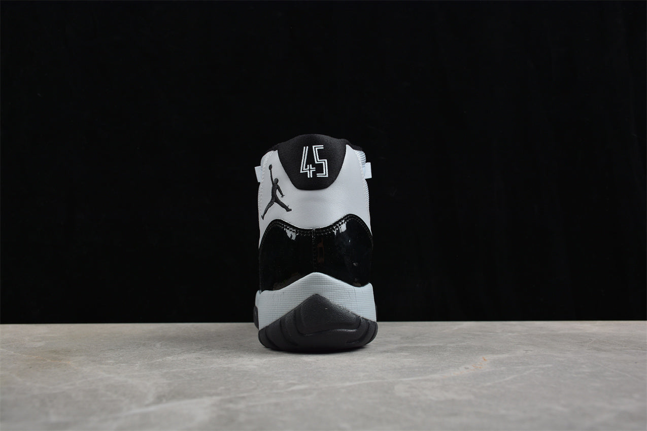 Air Jordan 11 Retro " Cool Grey "