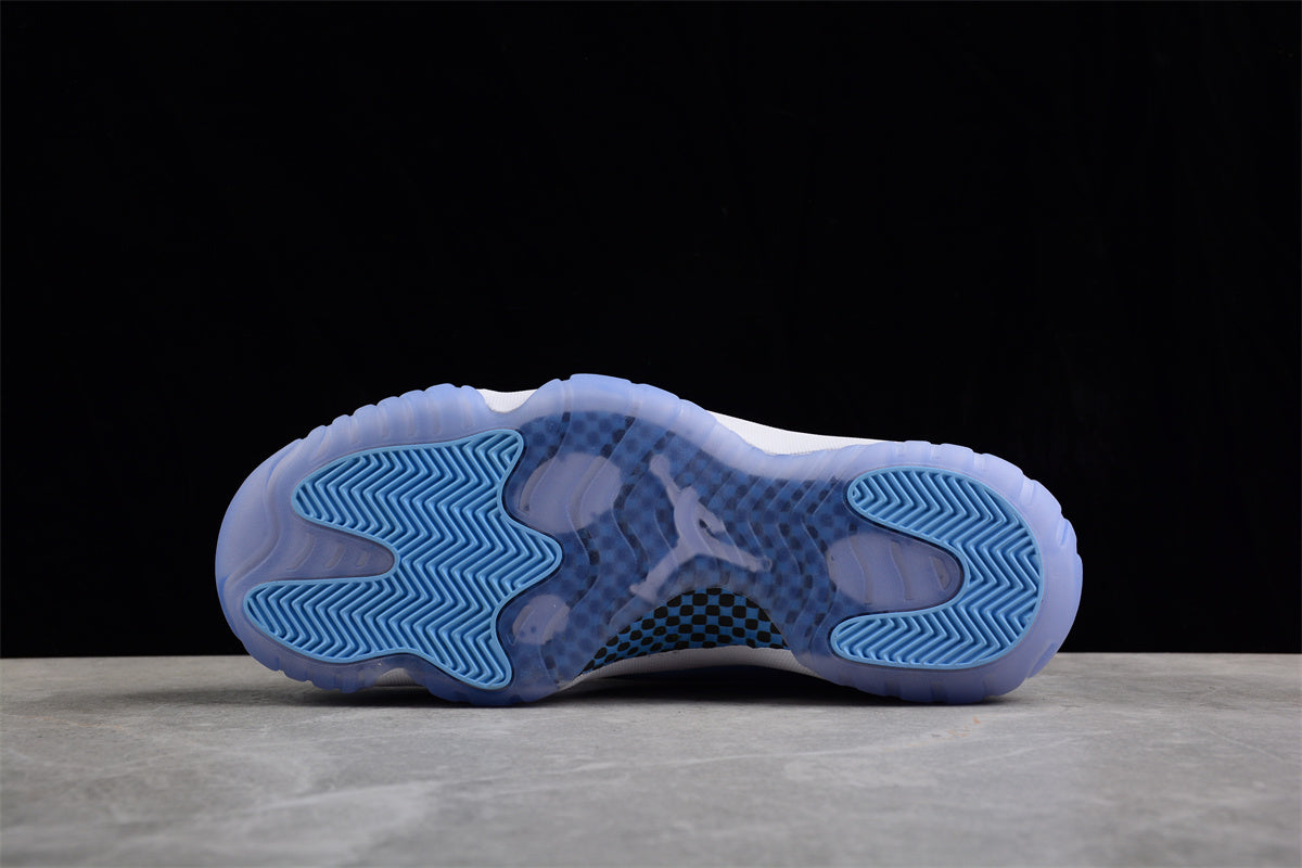 Air Jordan 11 Retro High "UNC"