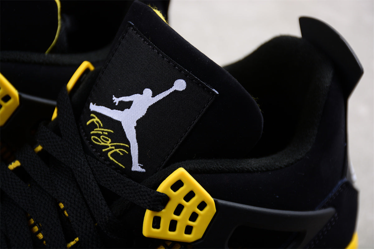 Air Jordan 4 Retro “Thunder”